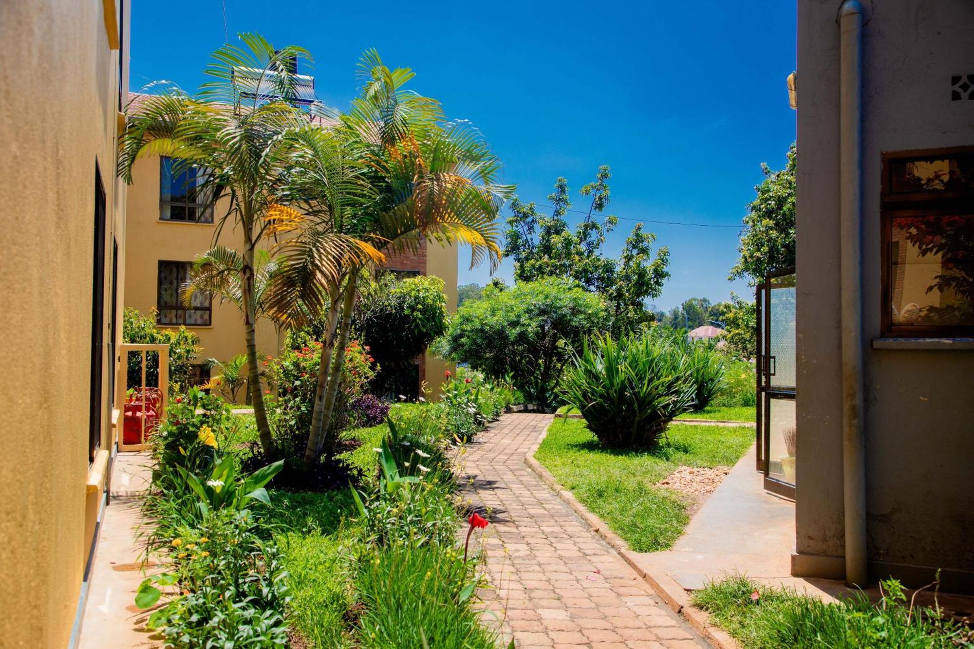 Kigali Village Suites Eksteriør billede